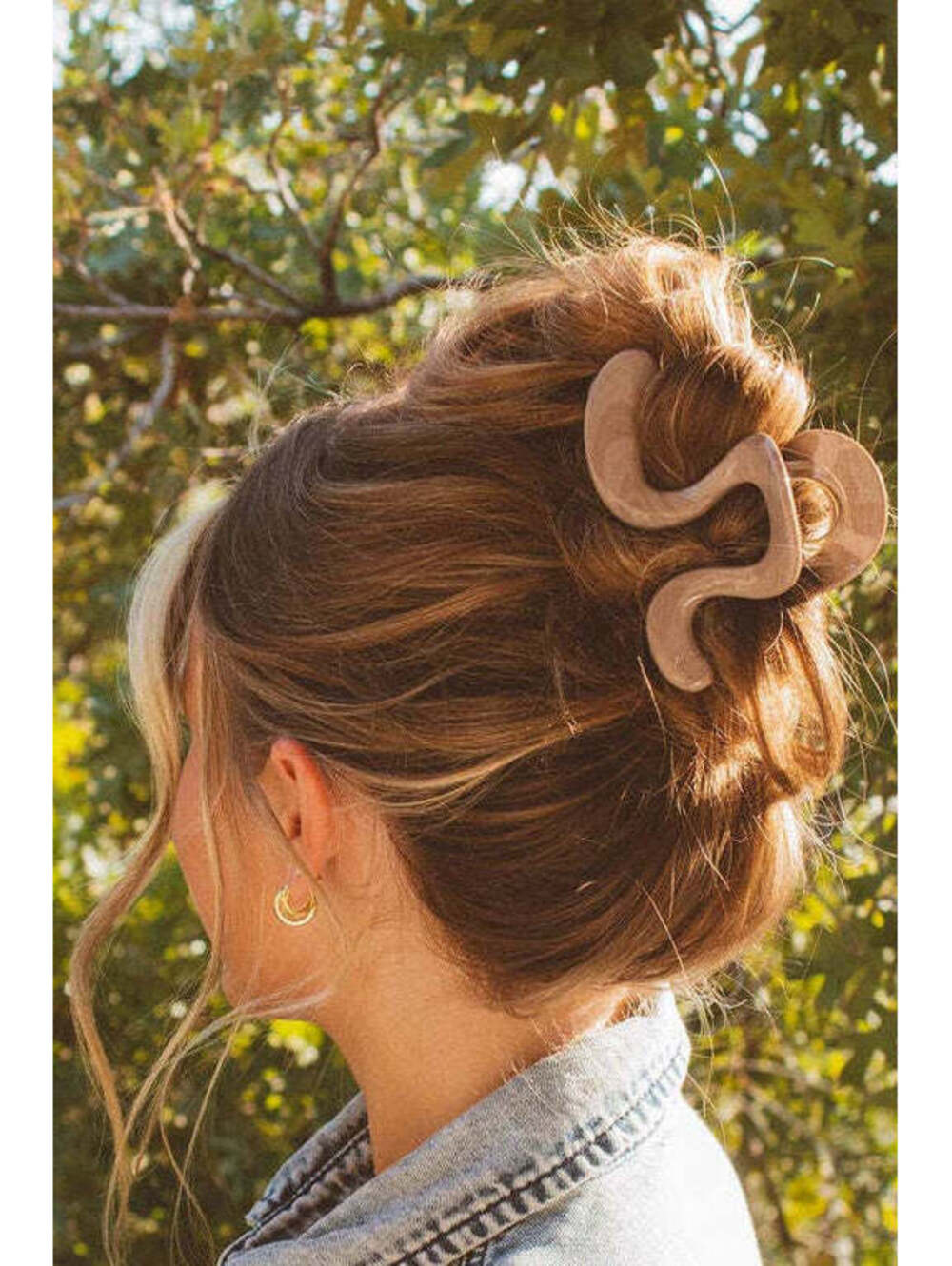 Andi Taupe Swirl Wave Large Hair Claw Clip 4.5 Inch